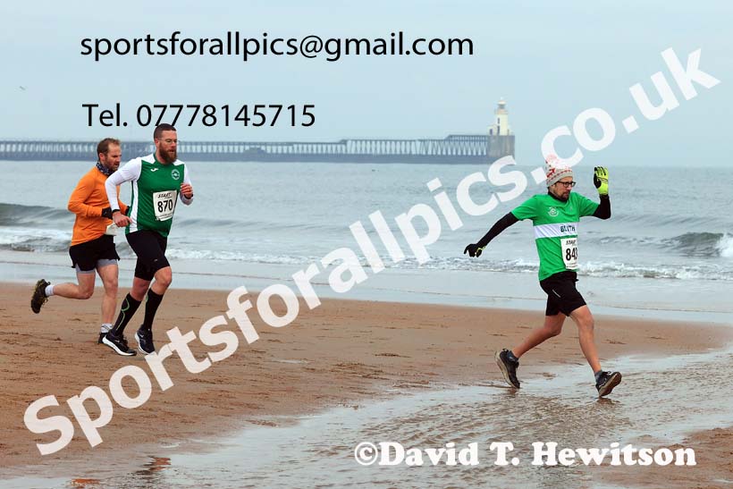 The 2023 Blyth Sands Race. Photo: David T. Hewitson/Sports for All Pics